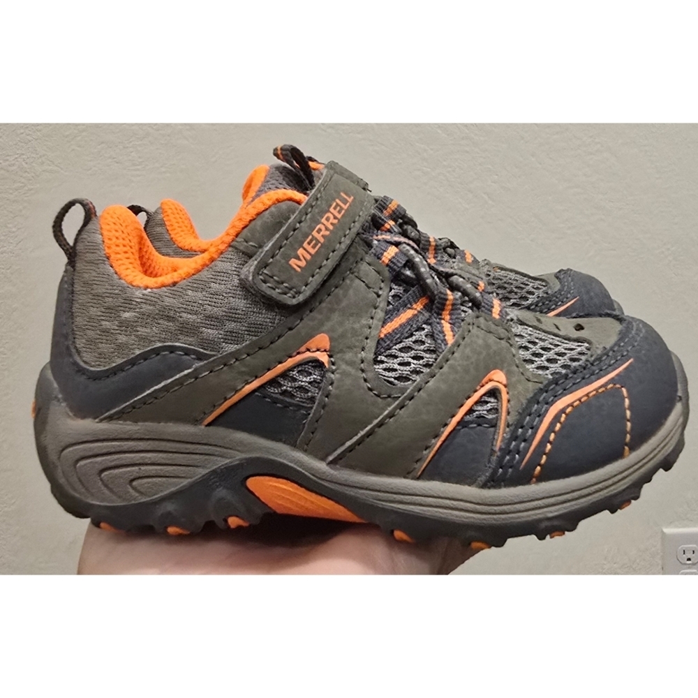 Merrell Trail Chaser Kids Sneakers Size 6.5 Wide Gray Orange Hiking Shoes